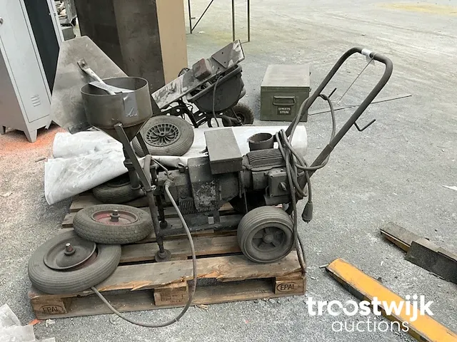 Straalmachine en toebehoren - afbeelding 1 van  5
