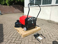 Straatveegmachine elektrisch met accu - afbeelding 9 van  15
