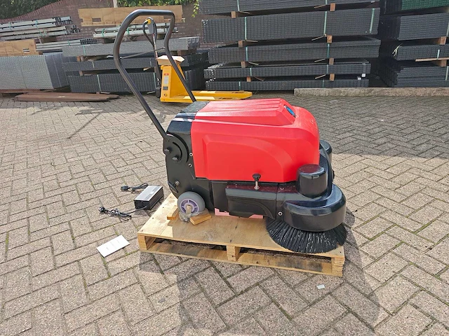 Straatveegmachine elektrisch met accu - afbeelding 11 van  15