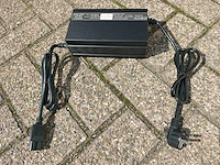 Straatveegmachine elektrisch met accu - afbeelding 15 van  15