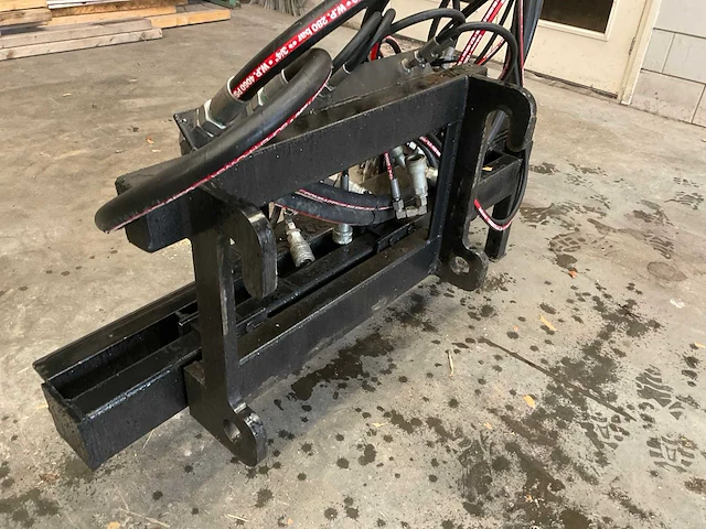 Straatveegmachine, hydraulisch aangedreven - afbeelding 7 van  7
