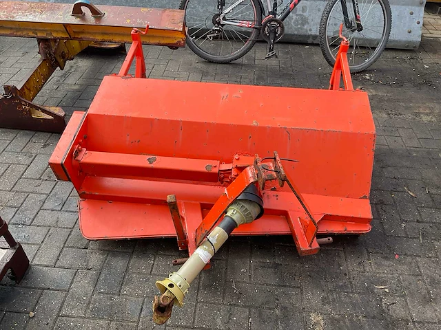 Straatveegmachine - afbeelding 4 van  11