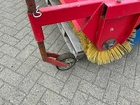 Straatveegmachine - afbeelding 3 van  12