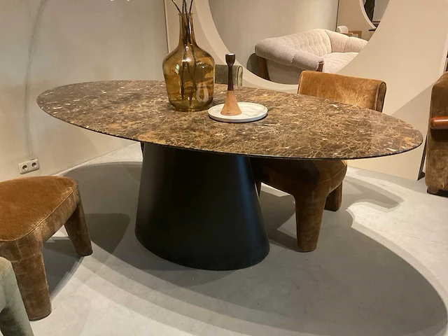 Straluma eetkamertafelset met stoelen - afbeelding 9 van  12