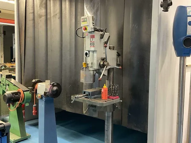 Strands s68 kolomboormachine - afbeelding 1 van  10