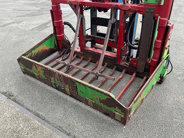 Strautmann hydrofox hq kuilsnijder - afbeelding 13 van  14