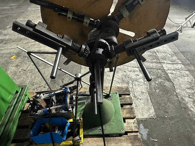 Strekmachine / decoiler - afbeelding 3 van  7