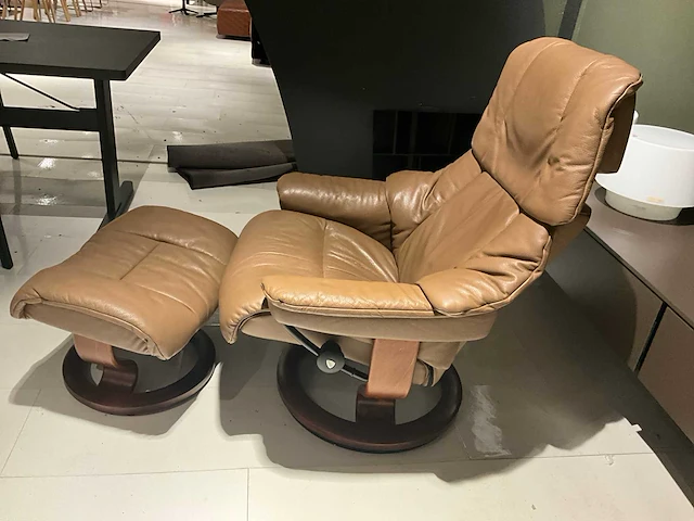 Stressles reno relaxfauteuil - afbeelding 7 van  7