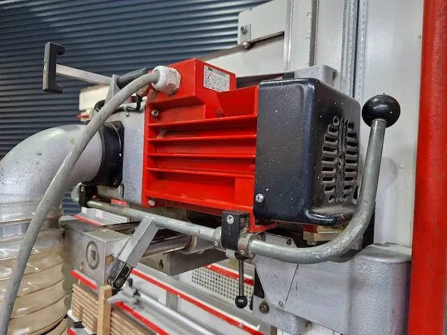 Striebig - compact trk 4164 c - verticale platenzaag - afbeelding 15 van  19