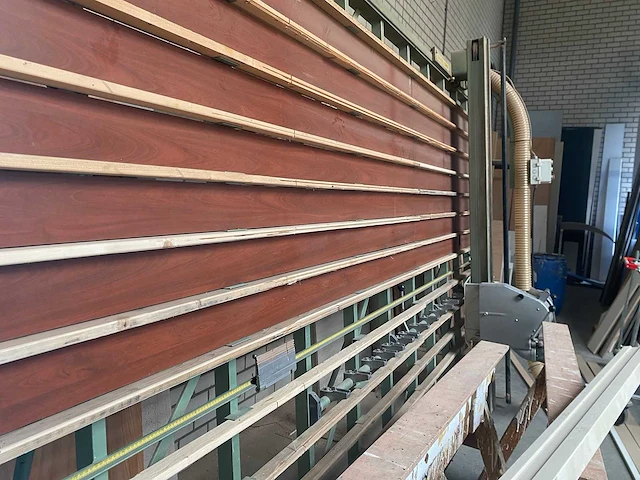 Striebig - econom 5206e - verticale platenzaag - afbeelding 2 van  4