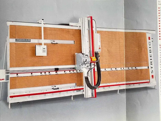 Striebig - standard iii trk - 6220a - verticale platenzaagmachine - afbeelding 16 van  25
