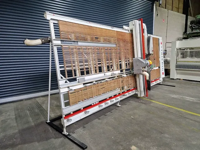 Striebig - standard trk 6220a - verticale platenzaag - afbeelding 8 van  15