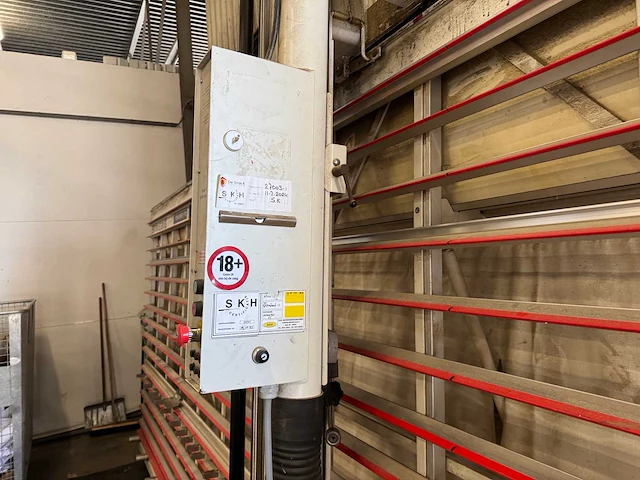 Striebig standard ii trk verticale platenzaag - afbeelding 9 van  9