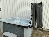 Strong spa’s jacuzzi - afbeelding 4 van  11