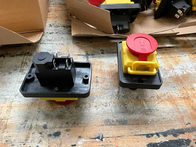 Stroom schakelaar voor machines - afbeelding 7 van  7
