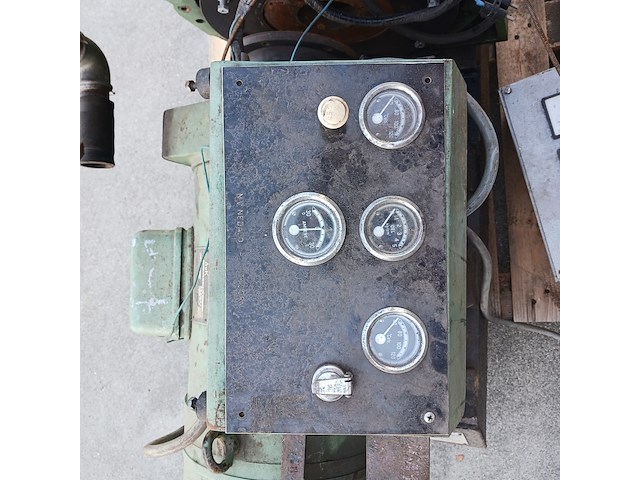 Stroomaggregaat ford, avk (van kaick) - afbeelding 15 van  23