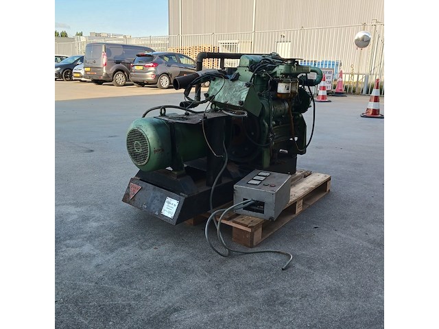 Stroomaggregaat ford, avk (van kaick) - afbeelding 18 van  23