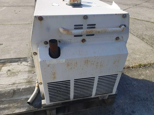 Stroomgenerator 6kva - afbeelding 3 van  6