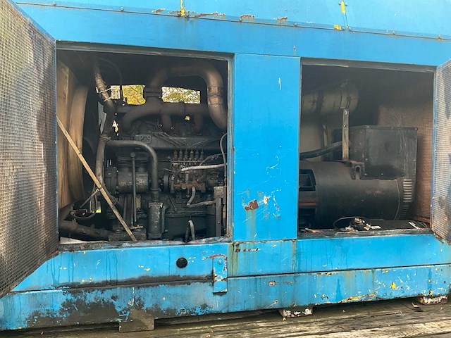 Stroomgenerator - afbeelding 6 van  18