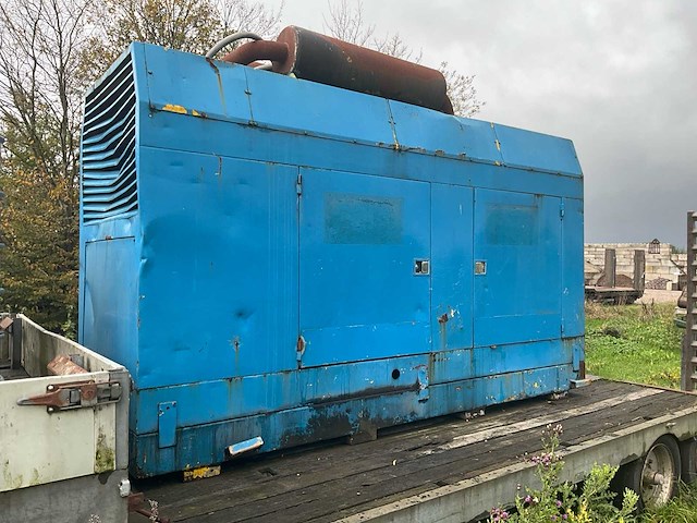 Stroomgenerator - afbeelding 12 van  18