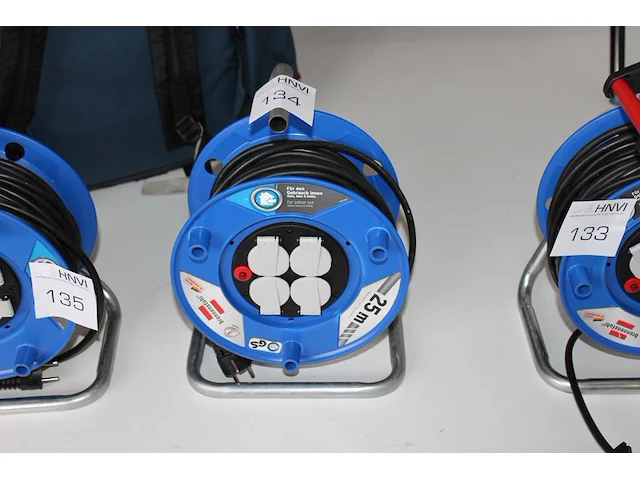 Stroomhaspel brennenstuhl 25 meter. - afbeelding 1 van  2