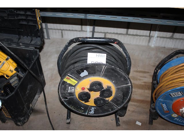 Stroomhaspel. - afbeelding 1 van  1