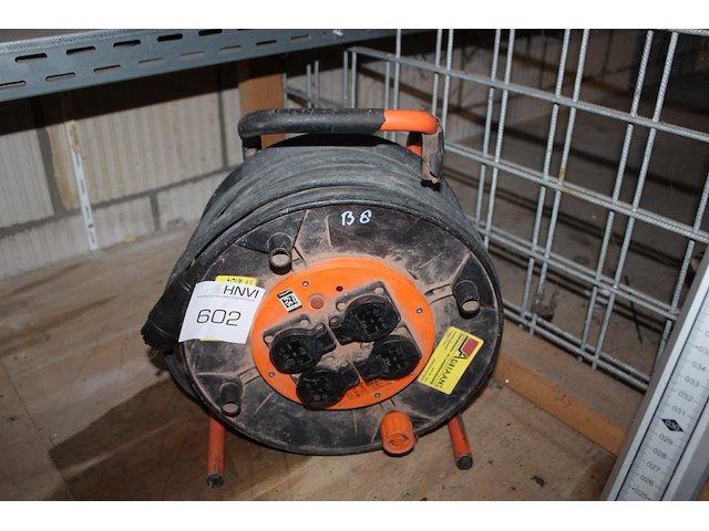 Stroomhaspel. - afbeelding 1 van  1