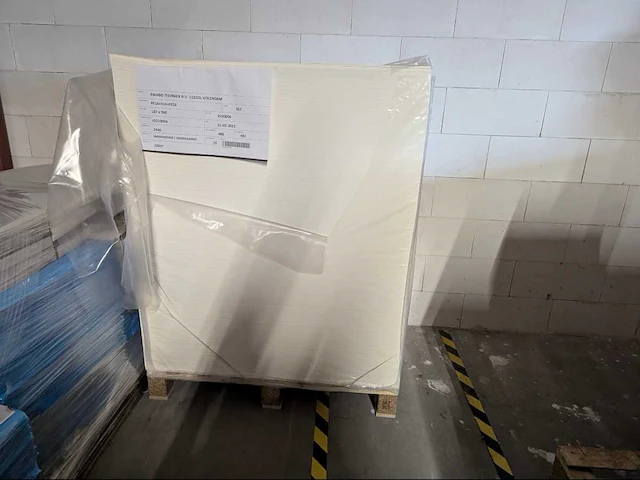 Stucloper vellen (circa. 450 kg) - afbeelding 1 van  2