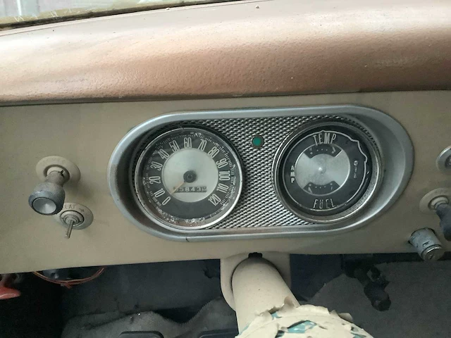 Studebaker - 1959 - lark - personenauto - afbeelding 2 van  17