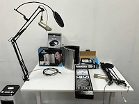 Studio-opname set met microfoons, arm, filter en koptelefoon - afbeelding 1 van  12