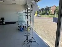 Studio verlichting & kapstok - afbeelding 1 van  2