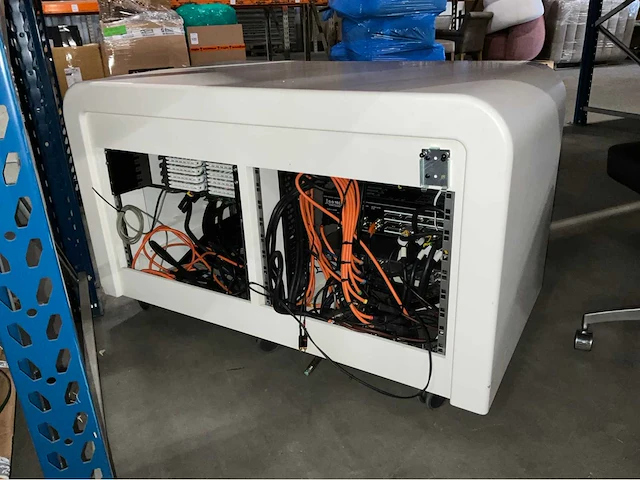 Studiomeubel met audio apparatuur - afbeelding 5 van  15