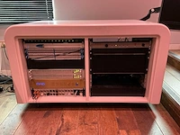 Studiomeubel met audio apparatuur - afbeelding 5 van  12