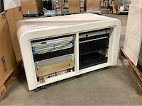 Studiomeubel met audio apparatuur - afbeelding 12 van  12