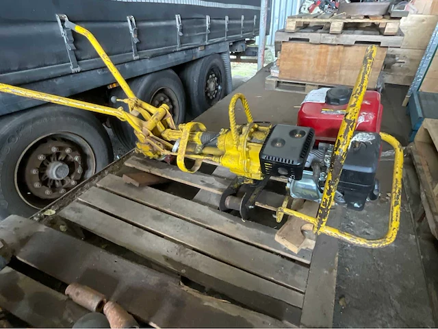 Stumec kraagschroefmachine - afbeelding 3 van  5