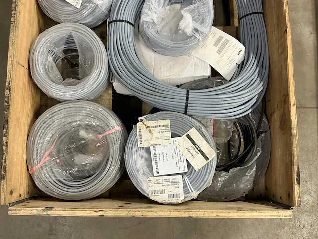 Stuurstroom kabel - afbeelding 2 van  5