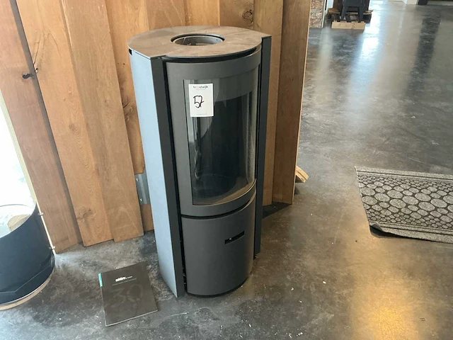 Stuv 30-compact one houtkachel - afbeelding 1 van  7