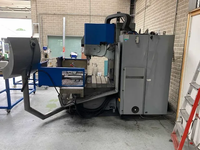 Style - bm 8 - cnc-freesmachine - 2001 - afbeelding 2 van  5