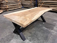Suar boomstam tafel 200 cm. - afbeelding 1 van  3