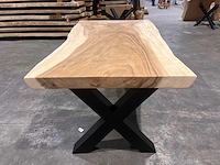 Suar boomstam tafel 200 cm. - afbeelding 2 van  3