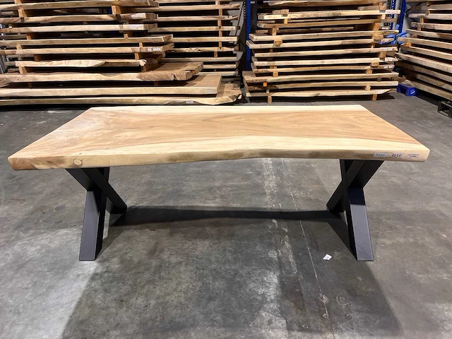 Suar boomstam tafel 200 cm. - afbeelding 3 van  3