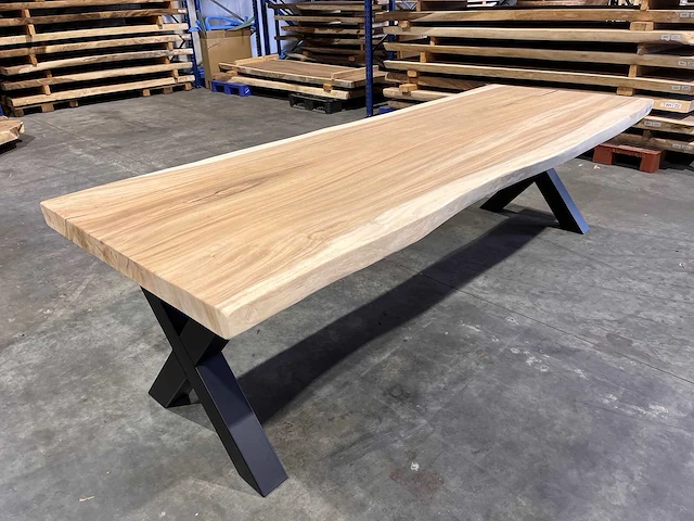 Suar boomstam tafel 280 cm. - afbeelding 3 van  4
