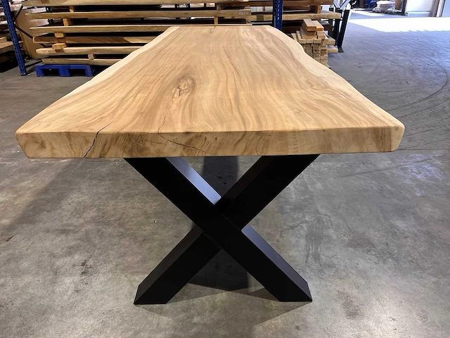 Suar boomstam tafel 280 cm. - afbeelding 4 van  4