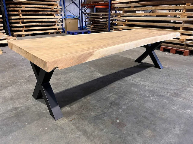 Suar boomstam tafel 280 cm. - afbeelding 1 van  4