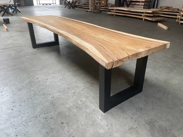 Suar boomstam tafel 350 cm. - afbeelding 1 van  3