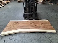 Suar boomstam tafelblad 260 cm - afbeelding 1 van  3