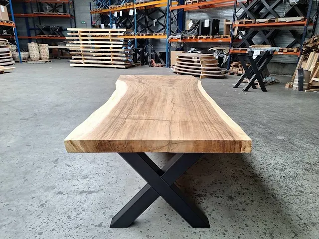 Suar boomstamtafel 260 cm. - afbeelding 3 van  5