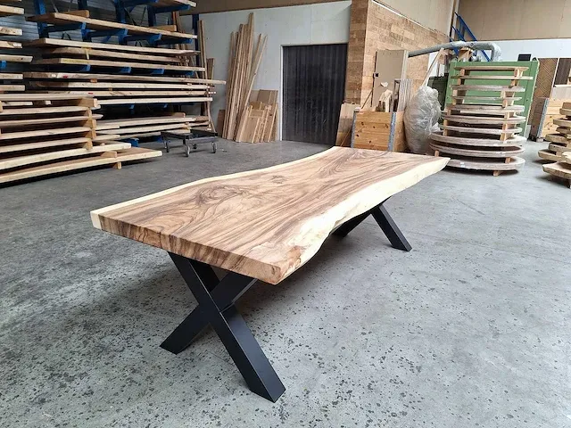 Suar boomstamtafel 260 cm. - afbeelding 4 van  5