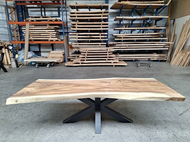 Suar boomstamtafel 260 cm. - afbeelding 1 van  5