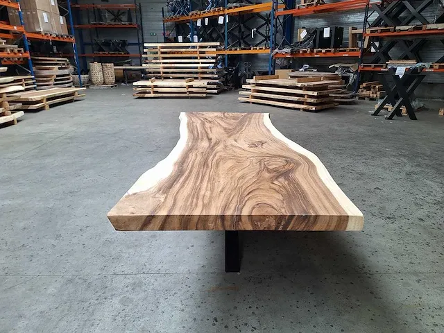Suar boomstamtafel 260 cm. - afbeelding 3 van  5
